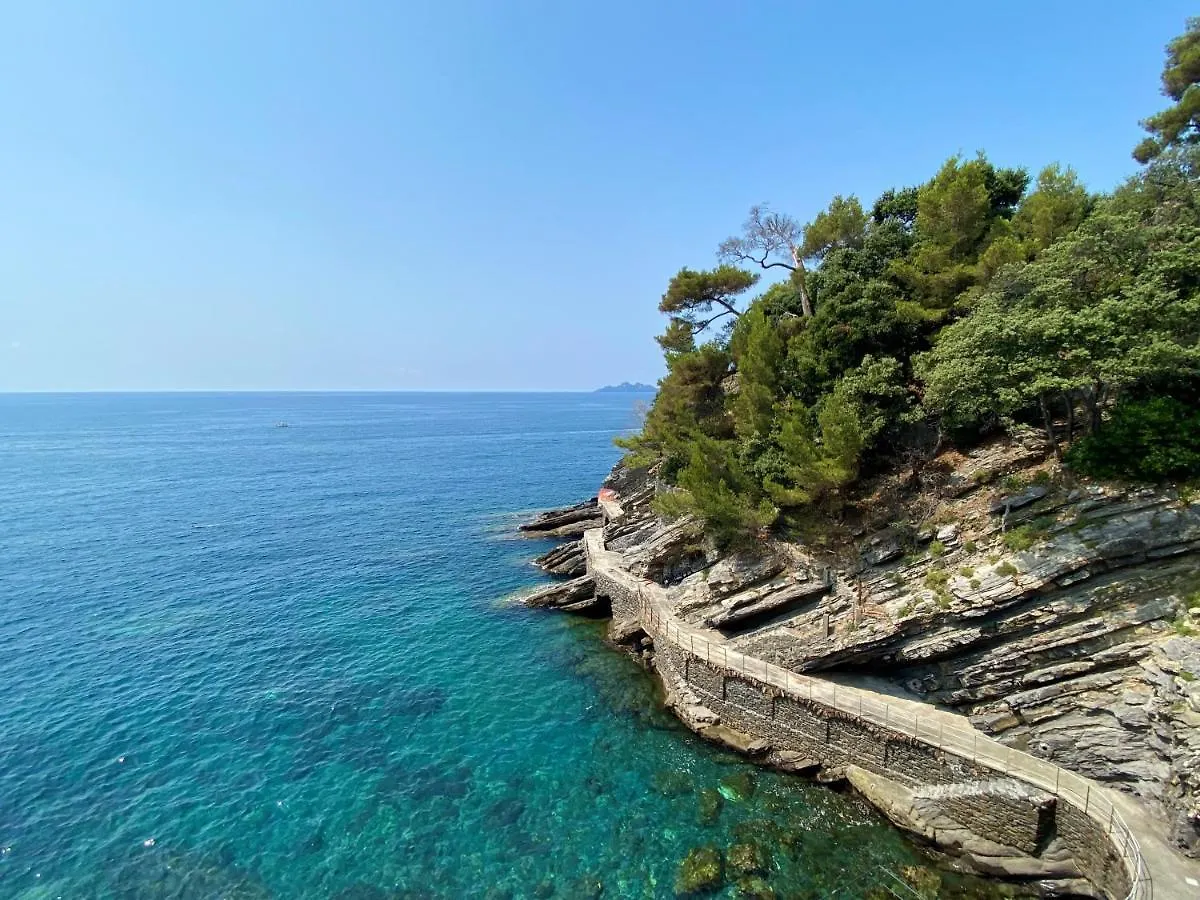 Bella vacanza - city center -air conditioning -WI-FI Rapallo Italia